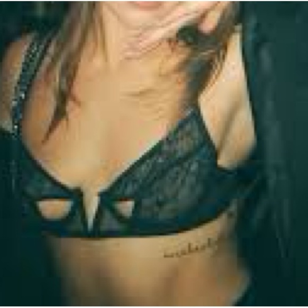 Bootaybag Lace Cutout Bralette - Black Size Large NWT